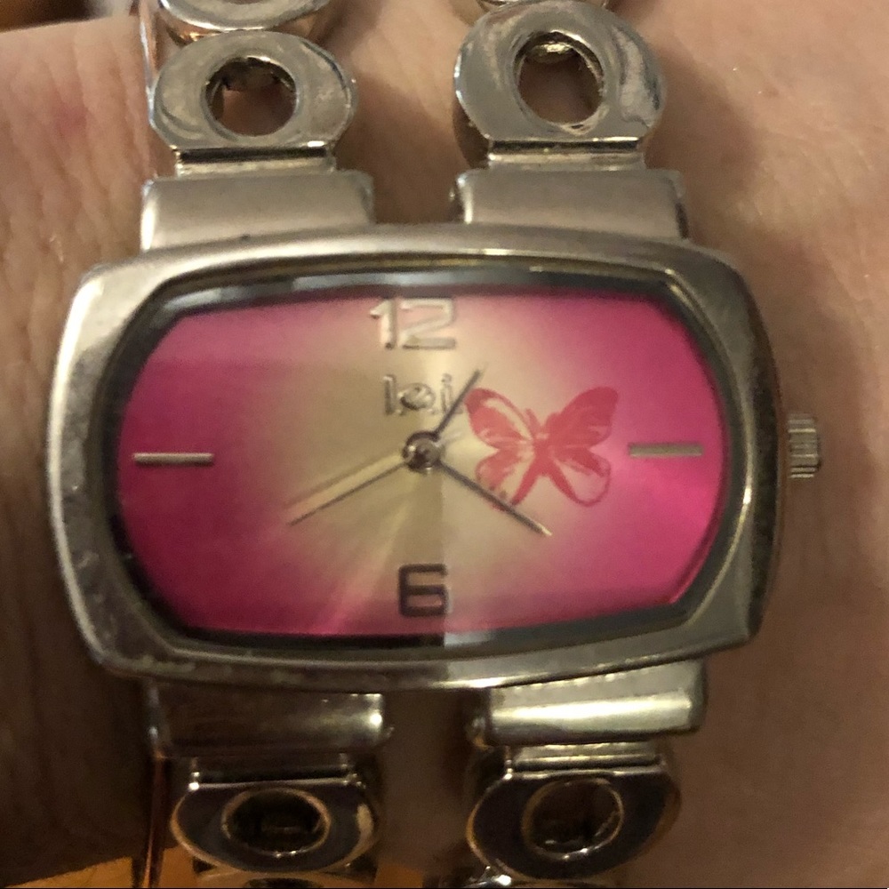 Silver LEI butterfly women’s wrist watch pink